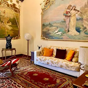 https://sake-maison-de-charme-where-catania-meets-old-and-new.taorminaitalyhotels.com