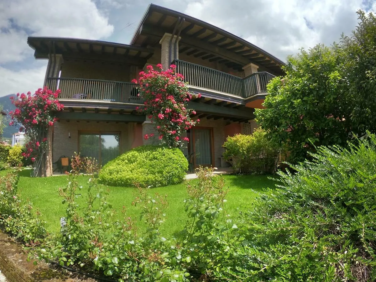 Casa Gardenia Holiday home Toscolano Maderno